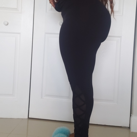 Torrid Women's Black Active Leggings - Picture 7 of 8